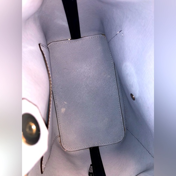 💥Moving to @the_bag_guy💥Michael Kors - Greenwich Medium Bucket Bag - Picture 15 of 16